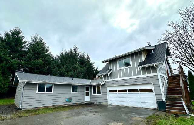 5846 Azalea Ln, Ferndale - 5846 Azalea Avenue, Ferndale, WA 98248