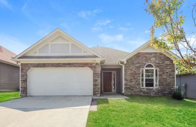 370 Fox Run Lane - 370 Fox Run Lane, Pell City, AL 35125