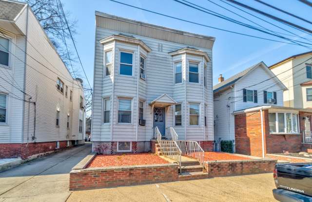 86 W 27TH ST photos photos