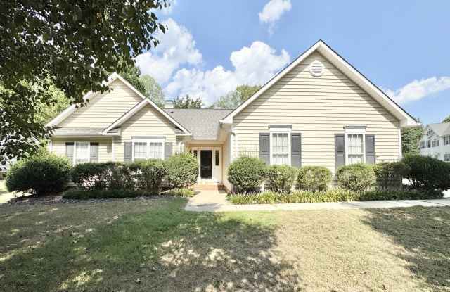 Adorable 3 Bedroom Off Lewiston Rd! Gallery 1