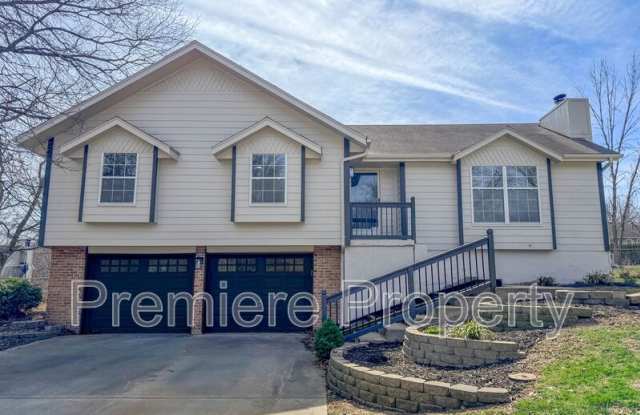 3213 SE 6th Ct photos photos