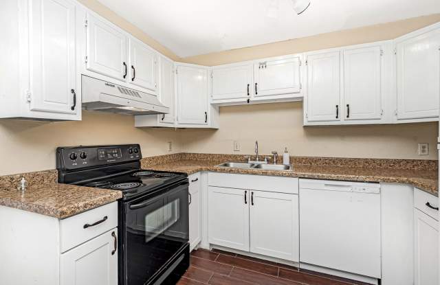 2 Story townhome Located off S Flannery photos photos
