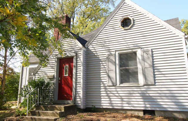 3 Bedroom with Deluxe Kitchen and Spacious Bedrooms, Close to Campus Gallery 3