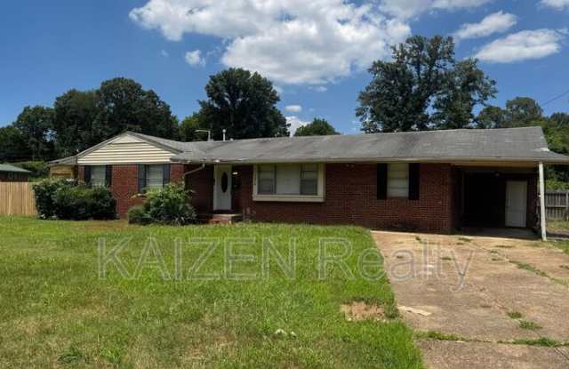 1814 Marjorie St photos photos