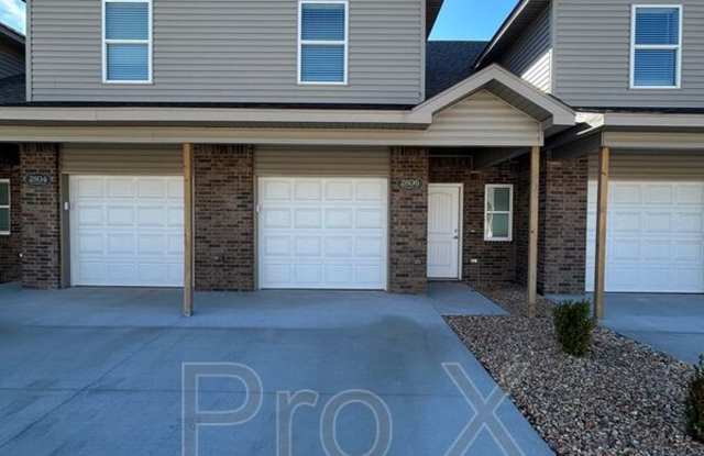 2806 W Mockingbird Ln photos photos