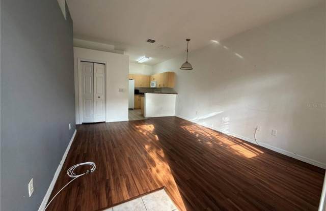 353 Port Pleasant Drive Gallery 4