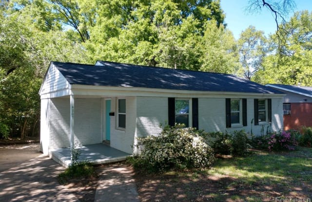 4207 Dinglewood Avenue - 4207 Dinglewood Avenue, Charlotte, NC 28205