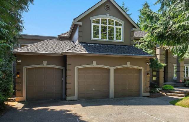 5 Bedroom Single Family Home in Lakemont Gallery 4