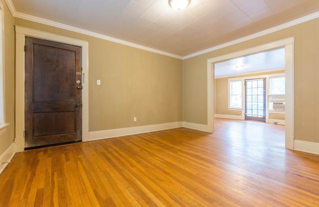 Valley View Apartments Gallery 2