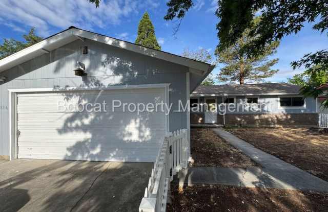 1316 Stanford Dr photos photos