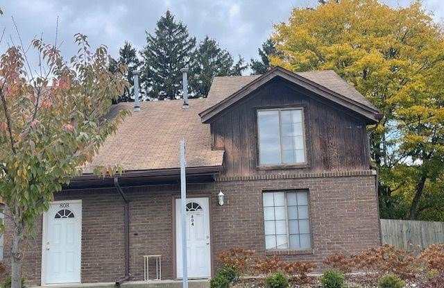 804 S STEPHENSON photos photos