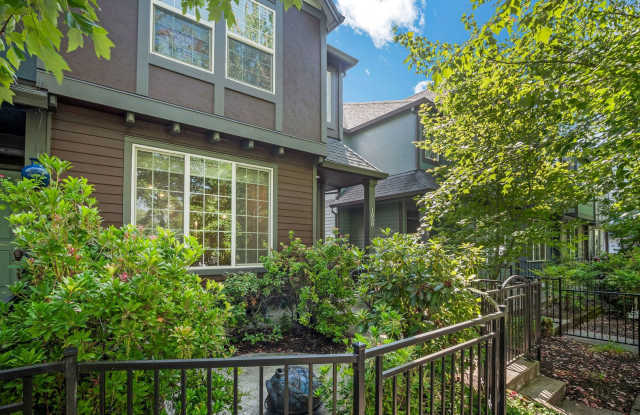 1050 SE Alika Ave photos photos 1050 SE Alika Ave photos photos