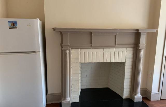 3506 16th St NW Unit 3 Gallery 2