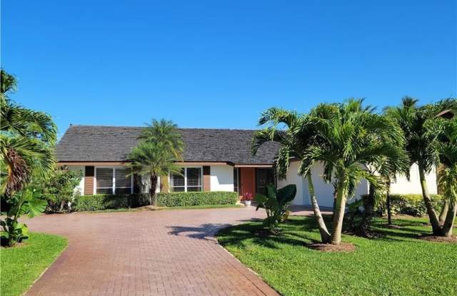 3543 SE Fairway E - 3543 Southeast Fairway East, Martin County, FL 34997 3543 SE Fairway E - 3543 Southeast Fairway East, Martin County, FL 34997