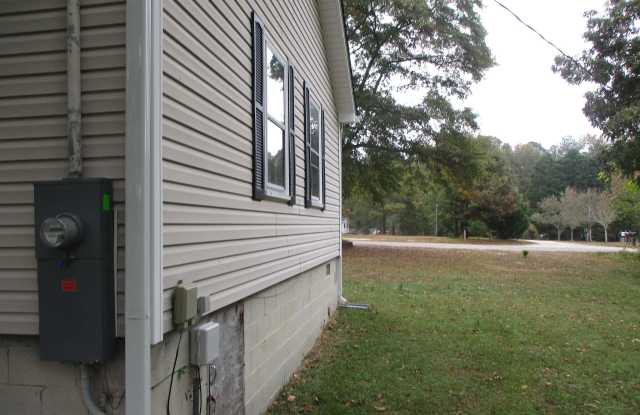 200 Fletcher Avenue Gallery 3
