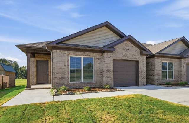 28026 Pinedale Road Gallery 4