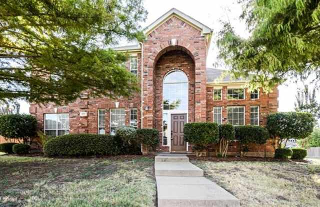 405 Shadywood Drive Gallery 2