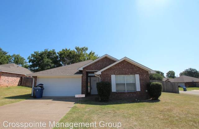 400 Redbud Circle - 400 Redbud Cir, Whitehouse, TX 75791
