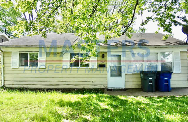 Spacious 4-Bedroom Home with 2 Full Baths & Detached Garage photos photos