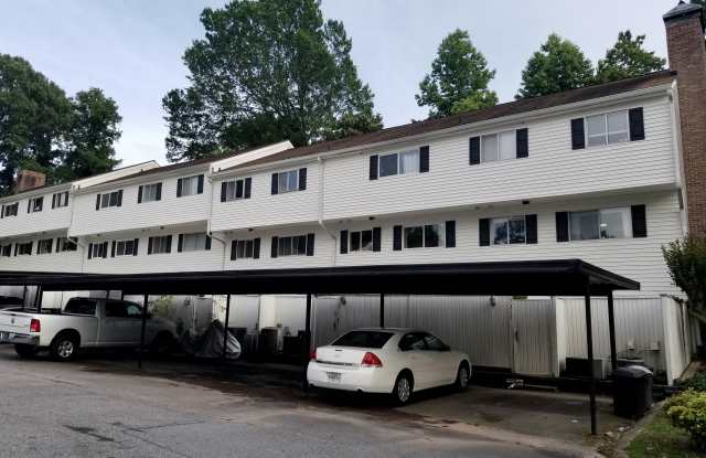7309 Cardigan Cir - 7309 Cardigan Circle, Sandy Springs, GA 30328