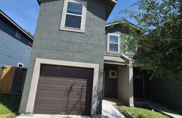 6850 Lakeview Dr. #101, San Antonio, TX. 78244 photos photos
