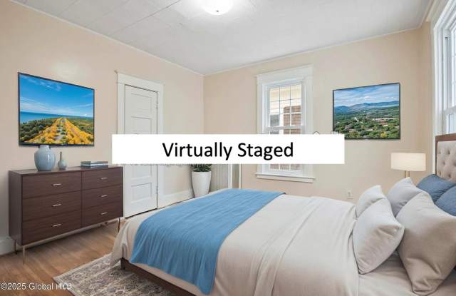 Private Rooms for Rent in Modern Pine Hills Home | Utilities Included photos photos