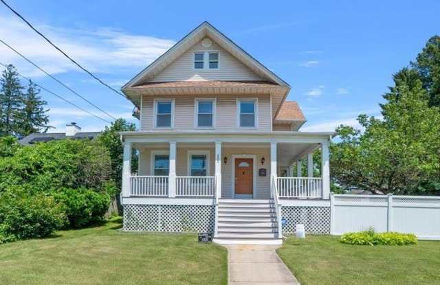 283 Harrison Avenue - 283 Harrison Avenue, Harrison, NY 10528