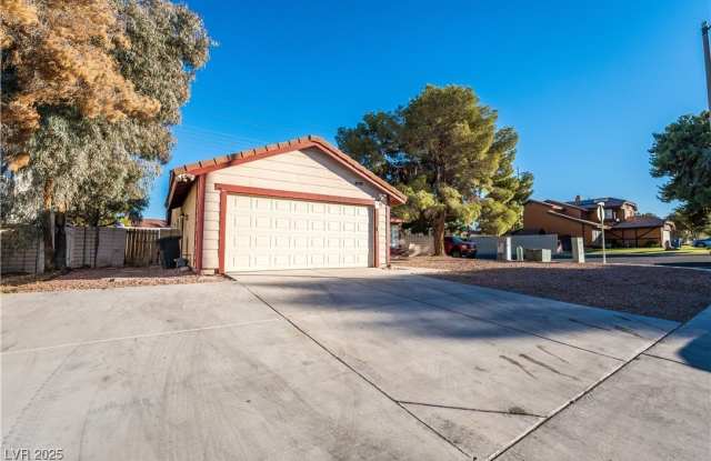 2364 Belvedere Drive Gallery 2