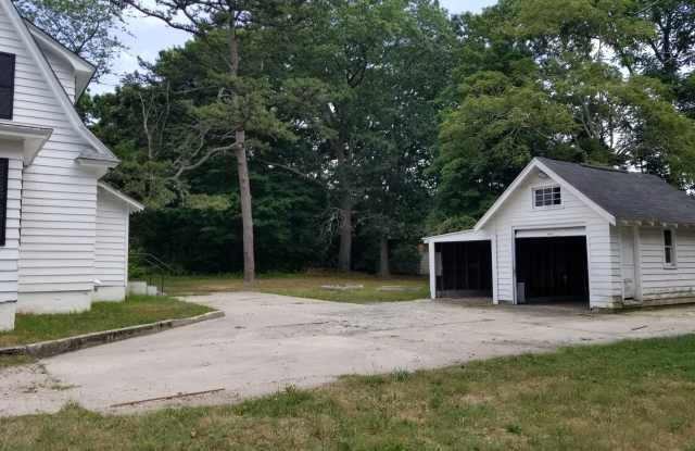9 Pineview Avenue Gallery 4