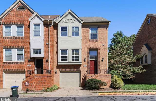8042 MERRY OAKS Court Gallery 3