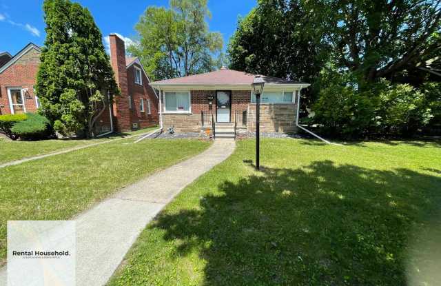 Charming & Beautifully Maintained 2-Bedroom Ranch Available Now! photos photos