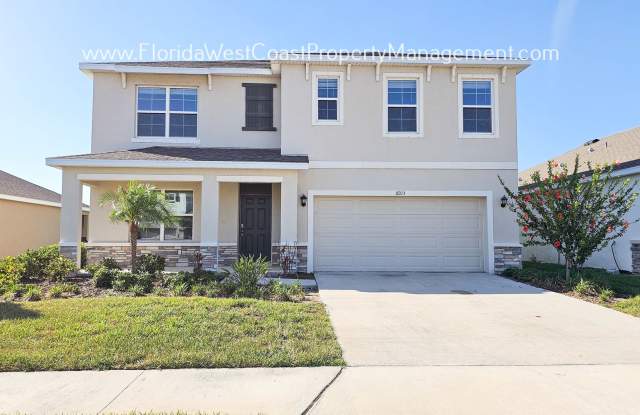 LARGE SOLERA HOME FOR RENT! 5 BEDROOMS/ 3 BATHS/ PLUS FLEX SPACE! photos photos