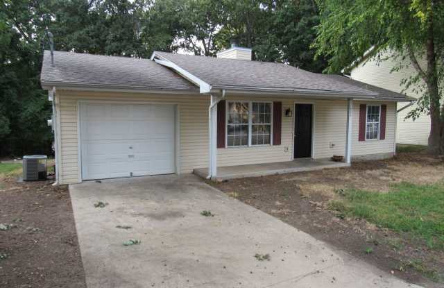 2 bedroom home in Lake Ozark for rent Gallery 3