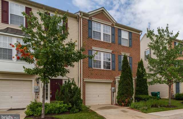 7055 OAK GROVE Way Gallery 2