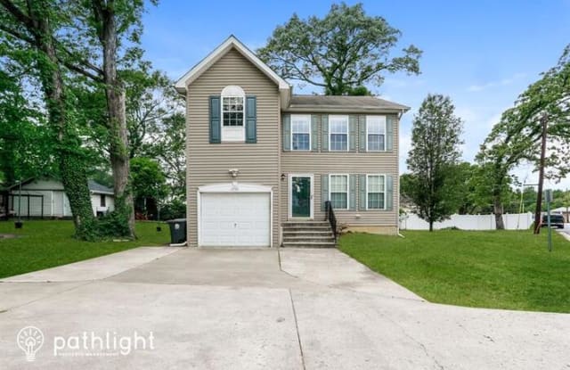 2701 Phelps Avenue - 2701 Phelps Avenue, Forestville, MD 20747