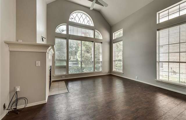 11450 Still Hollow Drive Gallery 2