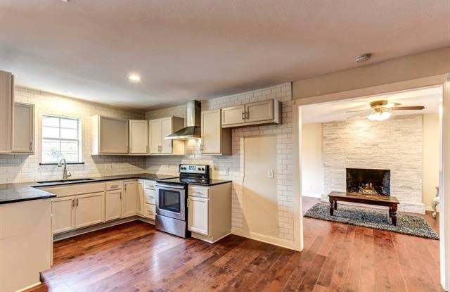 3245 Northaven Road Gallery 4
