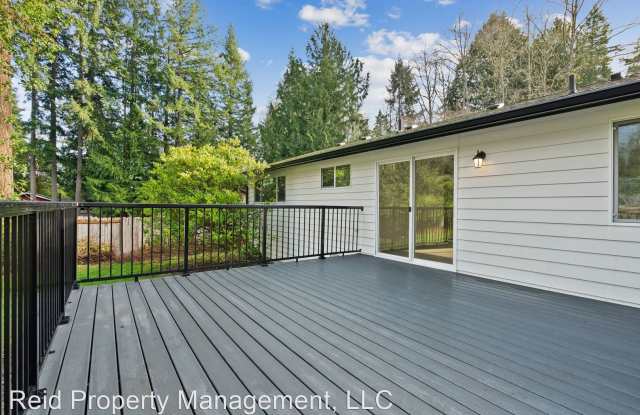 3948 NE Seldom Seen Ln Gallery 2