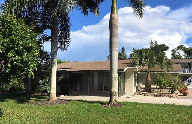 1648 REDWOOD STREET photos photos