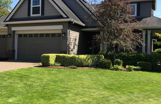 5 Bedrooms and 2.5 Bathrooms with Views of the Rolling Hills of Corvallis Country Club photos photos