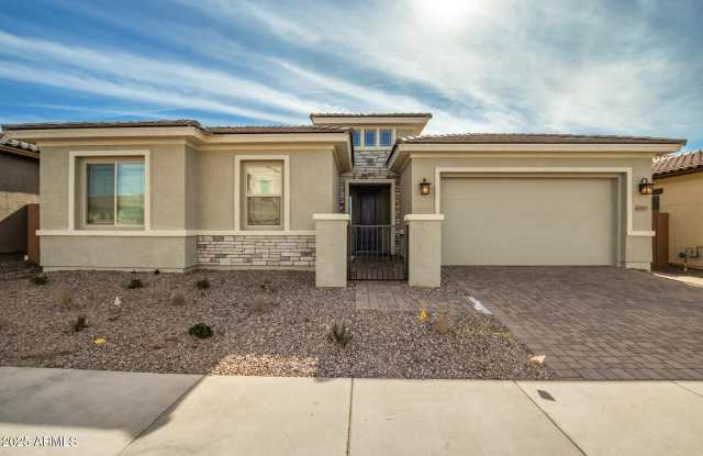 11005 E Texas Avenue photos photos