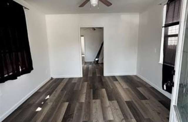 2326 SPAIN Street Gallery 4