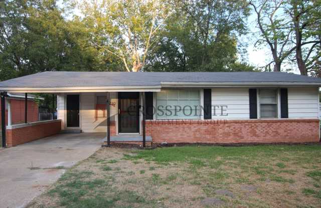 Available! Remodeled 2 Bedroom 1 Bath in Lindale ISD! photos photos