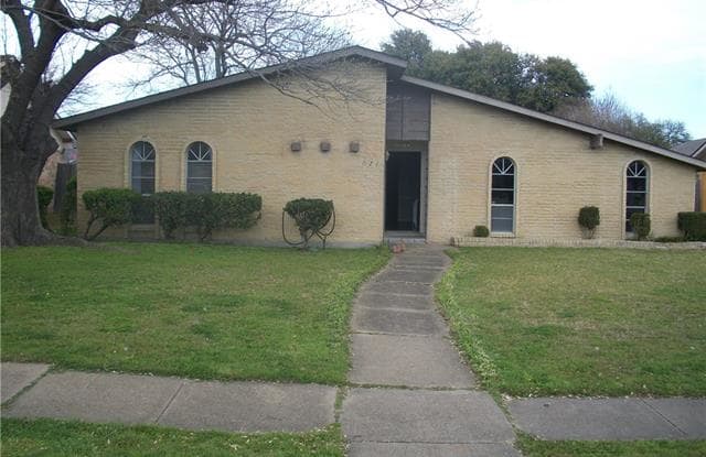 3021 Pinewood Drive - 3021 Pinewood Drive, Garland, TX 75044