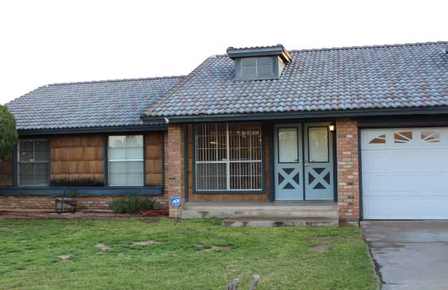 10643 W SELDON Lane - 10643 West Seldon Lane, Peoria, AZ 85345