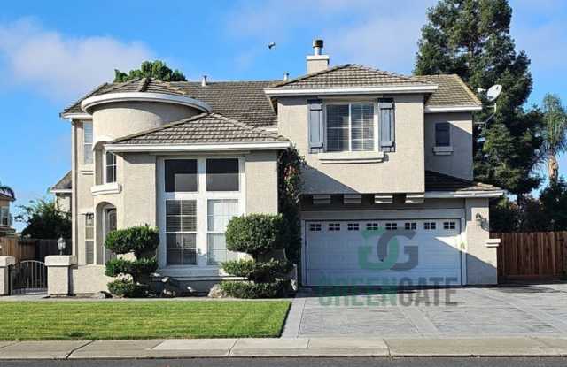 Spacious 4 Bedroom in Manteca!!! Ready photos photos