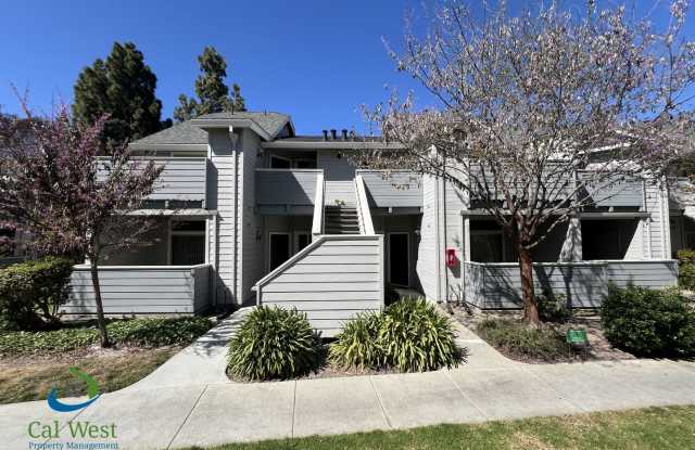 $2,995 - Updated 2 Bed/2 Bath Condo in a Gated Community of the Fairgrounds Neighborhood! photos photos