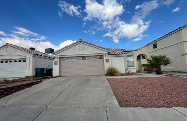 Single Story 2 Bedroom Home + Den! photos photos