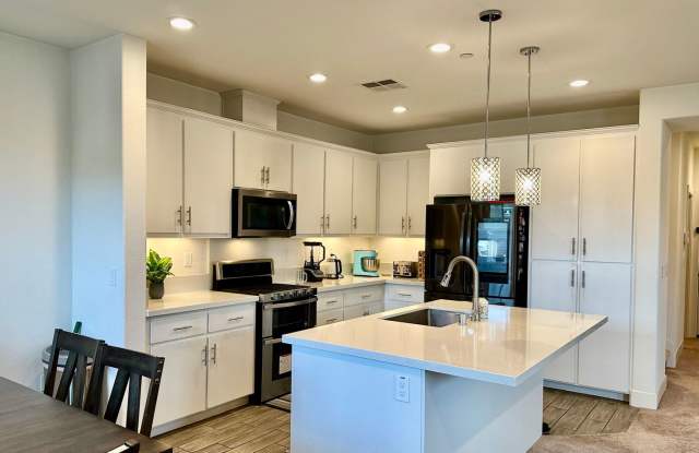 4 Bed 3 Bath - $4,895 | Home in Morgan Hill, CA! Gallery 4