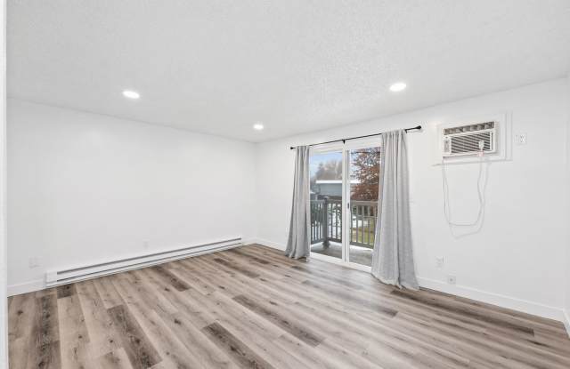 Updated Mission Park 2BR - Private Balcony & In-Unit Laundry! Gallery 4